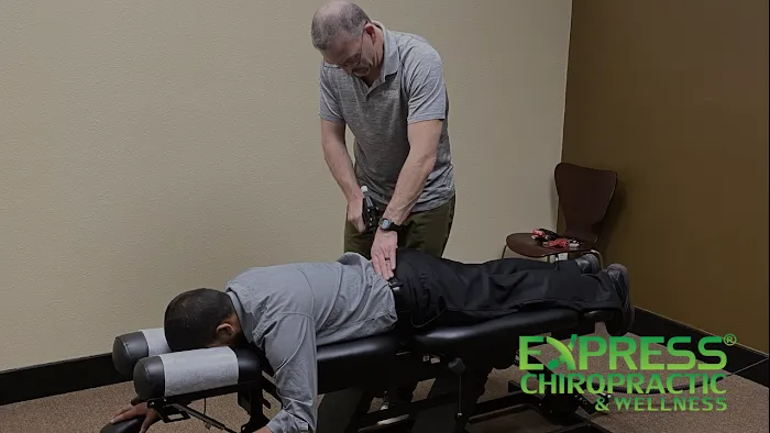 Express Chiropractic Alamo Heights Picture 9