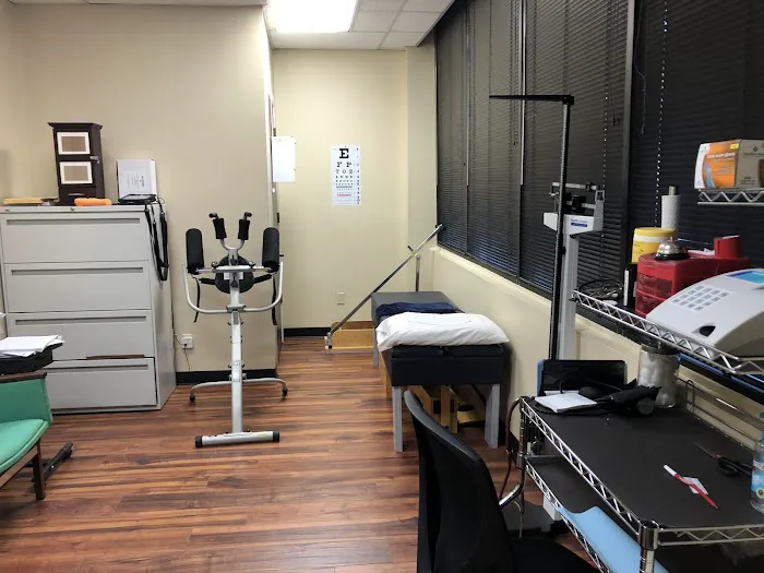 Spine & Health Institute Picture 9