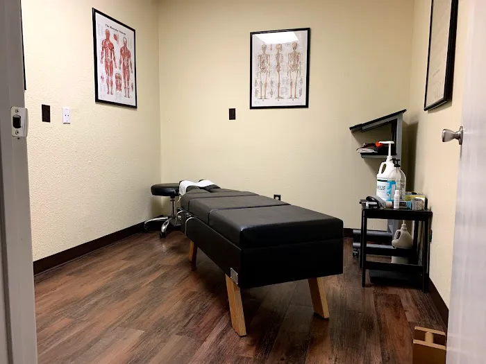 ChiroCare Injury Rehab - San Antonio Accident Doctors Picture 7