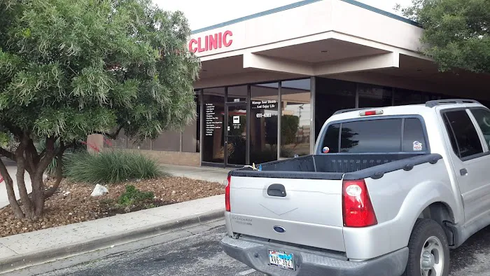 Neck & Back Pain Clinic Picture 6