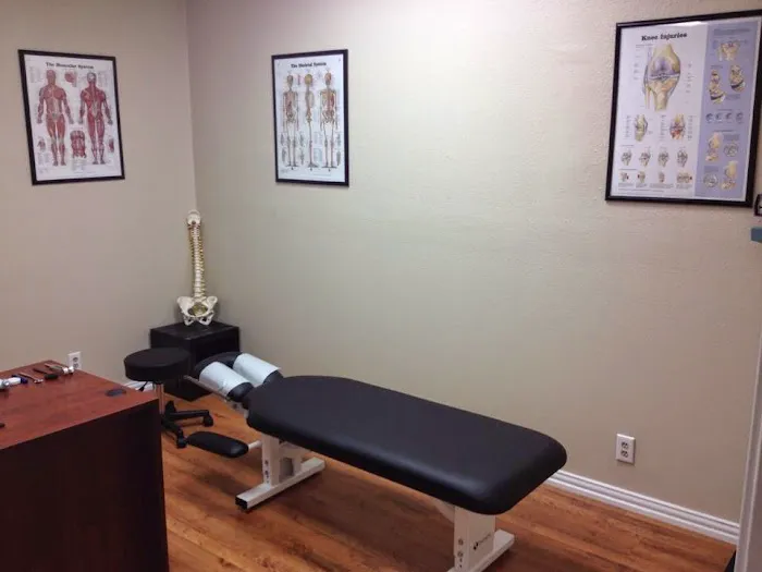 Lone Star Spine and Rehab Picture 1