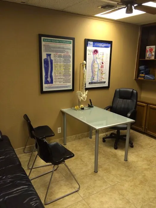 Pura Vida Chiropractic Picture 2