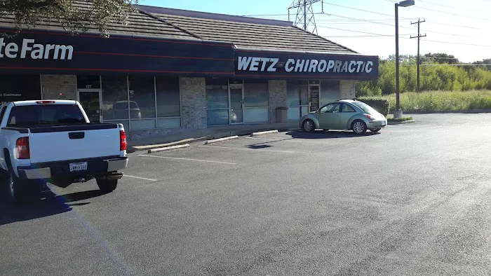 Wetz Chiropractic Clinic Picture 1