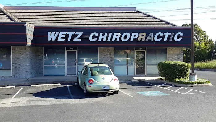 Wetz Chiropractic Clinic Picture 7