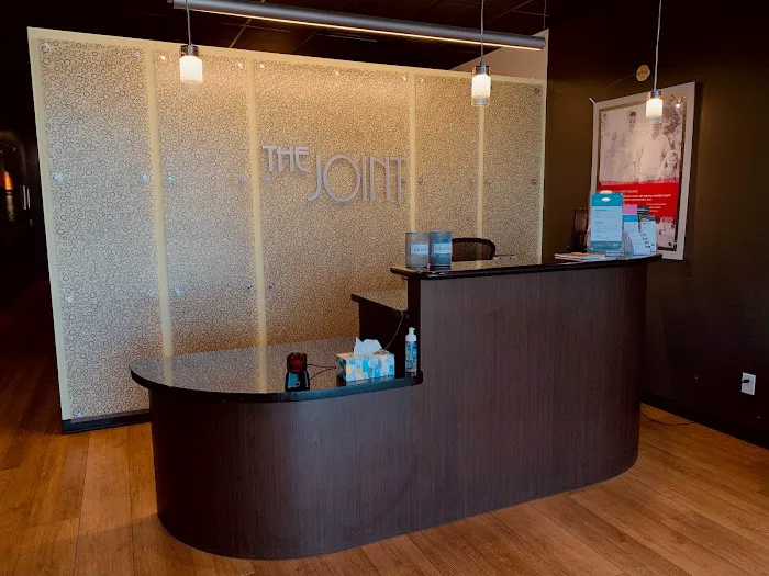 The Joint Chiropractic Picture 7