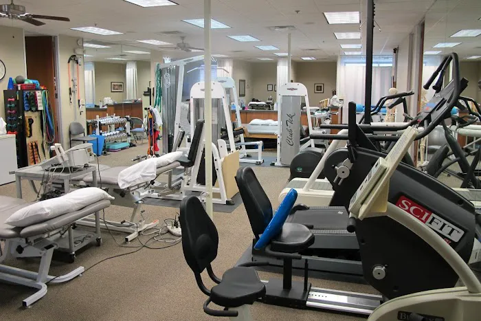 Stratton Sport & Spine Picture 8