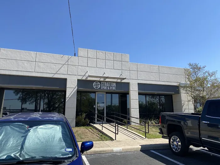 Stratton Sport & Spine Picture 5