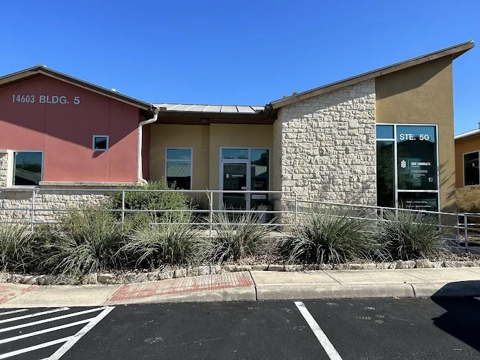 Dr Heith Root Picture 2