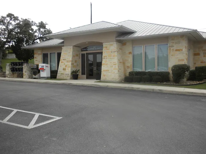 South Texas Spine & Joint Institute Picture 3