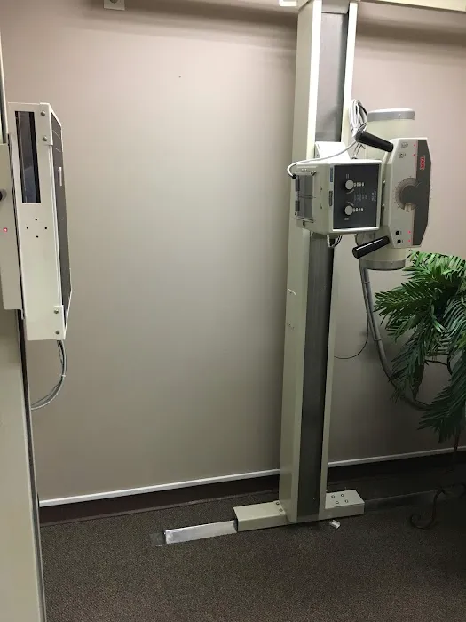 The Golab Center for Back & Joint Relief Picture 9