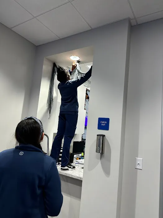 Texas Spine Clinic Picture 9