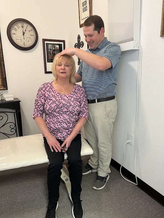 Fair Oaks Chiropractic Picture 10