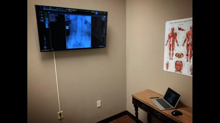 Elite Chiropractic & Rehab Picture 2