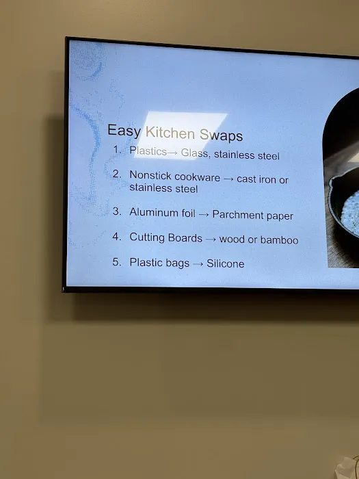 MaxLiving Chiropractic Picture 4