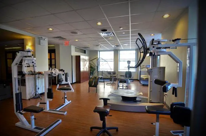 Stephan Randy DC, NYC Chriropractic & Physical Therapy Picture 6