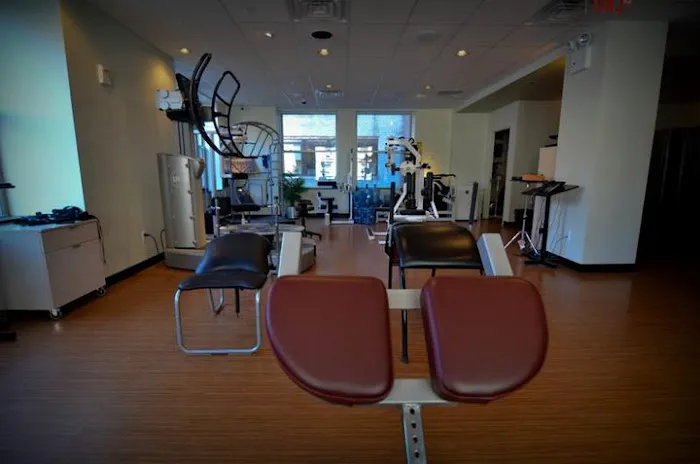 Stephan Randy DC, NYC Chriropractic & Physical Therapy Picture 7