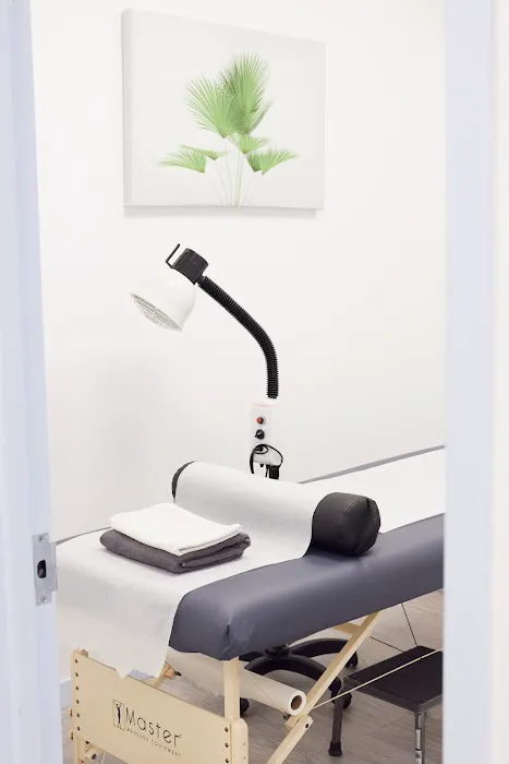 Apex Acupuncture and Chiropractic - Downtown FIDI Picture 6