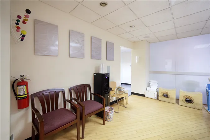 Dr Farren Picture 3