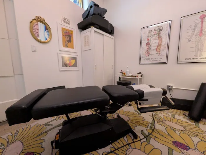 Life Chiropractic Picture 5