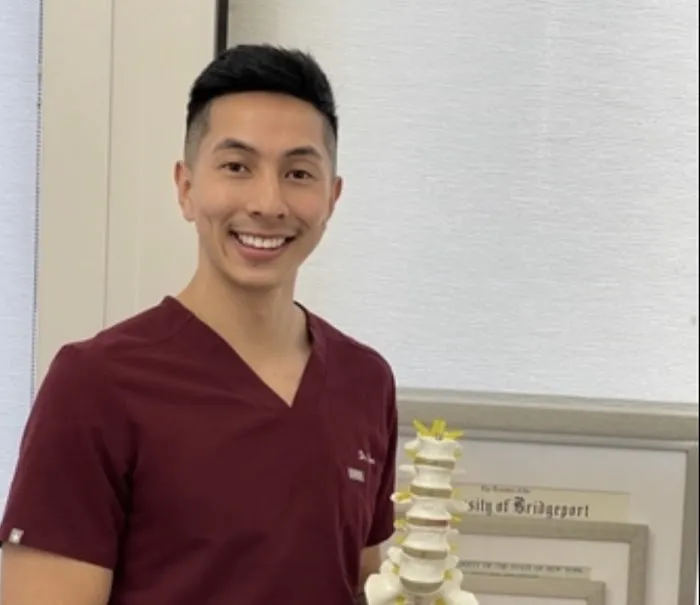 Lloyd Chen Chiropractic, PLLC Picture 1