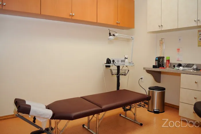 Pain Care Chiropractic Picture 5