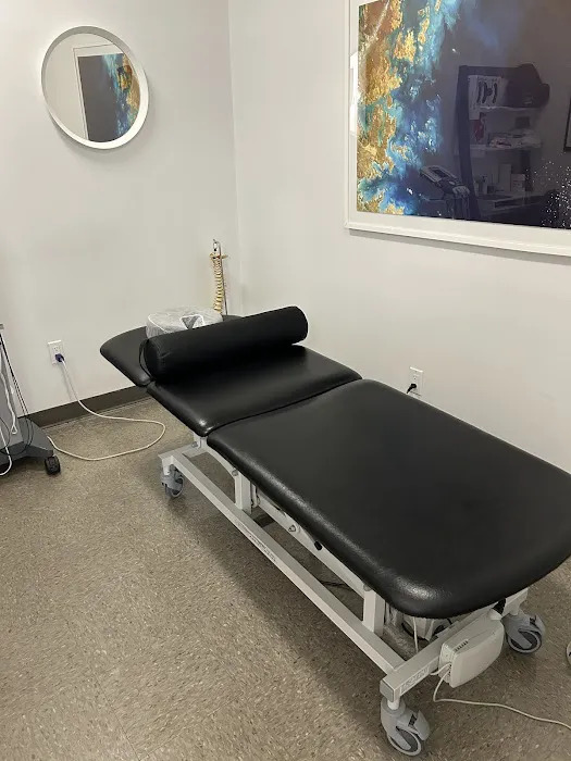 Advantage Chiropractic and Sports Rehab Picture 4