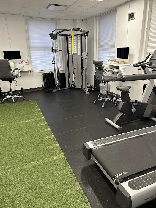 Advantage Chiropractic and Sports Rehab Picture 7