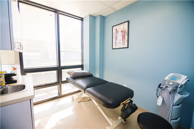 Dr. Marino Kambourakis, DC Picture 2