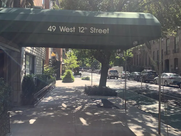 Dr. Martin Fleming DC Picture 4