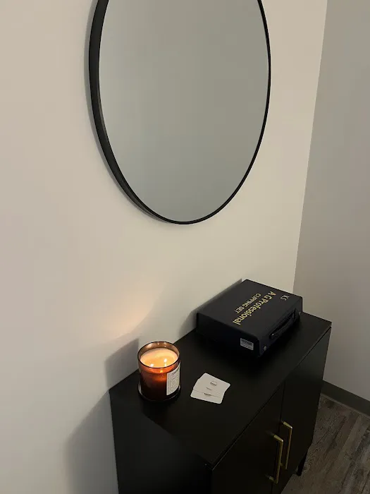 Dr. Monisha Mallik Chiropractor Picture 8