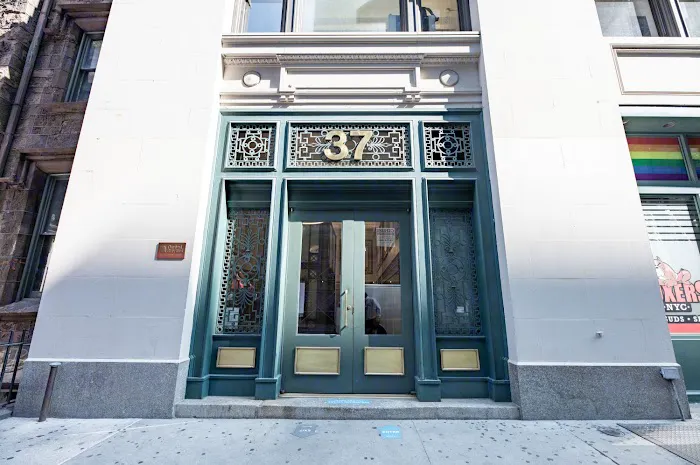 Apex Acupuncture and Chiropractic - Chelsea / Flatiron Picture 2