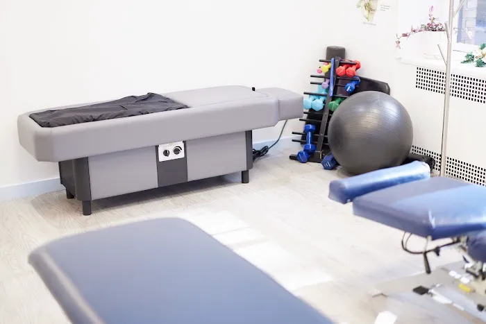 Apex Acupuncture and Chiropractic - Chelsea / Flatiron Picture 6