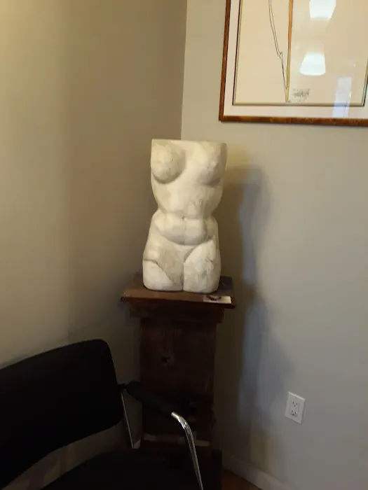 Dr. Isis M. Medina D.C Picture 2