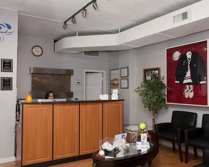 Applied Health Chiropractic Picture 1