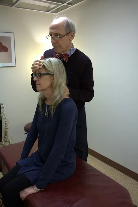 Dr. Louis T. Calvano, chiropractor Picture 1