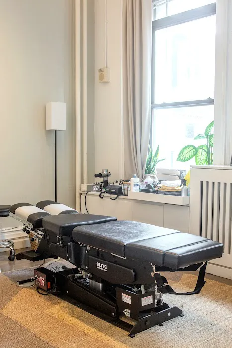 New Roots Chiropractic PLLC - NoMad / Flatiron Picture 3