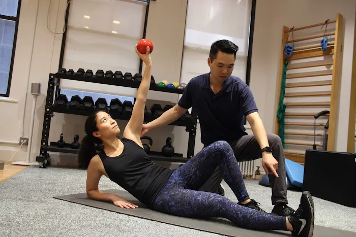 Level Up Sports Chiropractic - Dr. Daniel Huang D.C. Picture 2