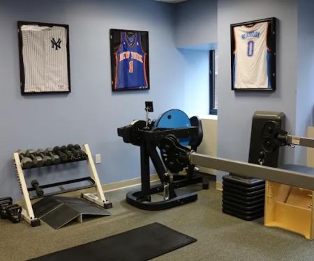 Axon Health Associates at 34th Street