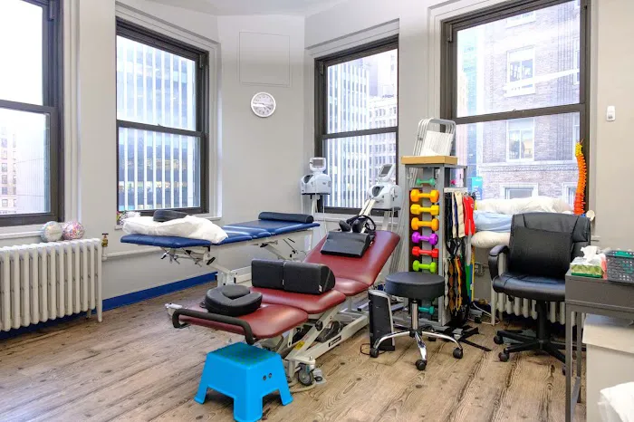 Broadway Chiropractic and Wellness Picture 2