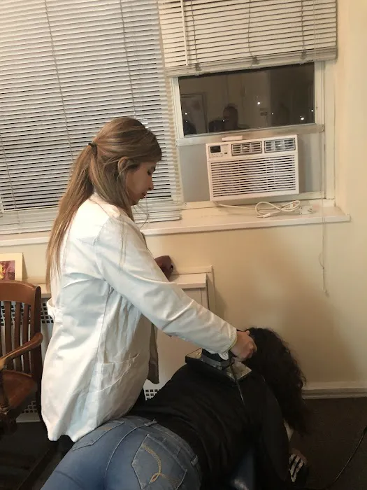 ARTETA CHIROPRACTIC Picture 2