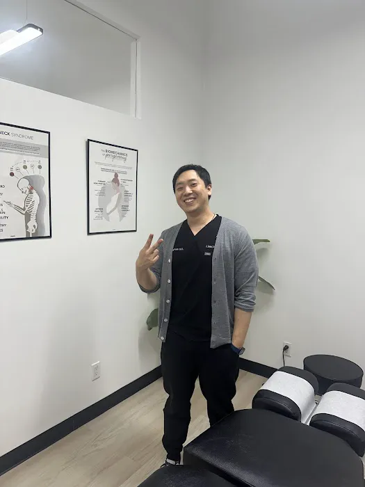 Link Chiropractic Picture 5
