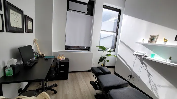 Link Chiropractic Picture 9