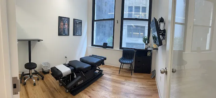 Uemura Chiropractic Picture 6