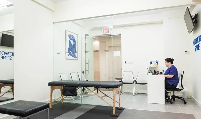 Active Physical Therapy & Chiropractic Group Picture 6