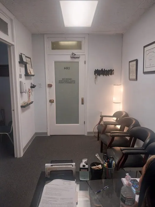 Center for spinal correction Picture 3