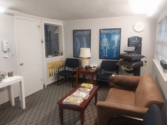 Center for spinal correction Picture 2