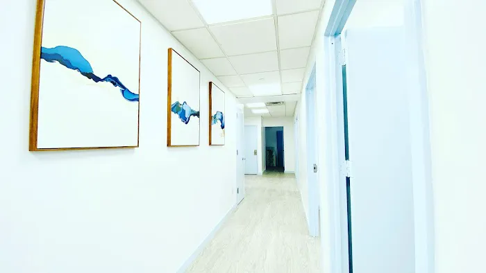 Apex Acupuncture and Chiropractic - Midtown Location Picture 8