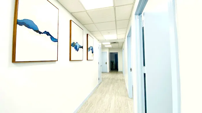 Apex Acupuncture and Chiropractic - Midtown Location Picture 10