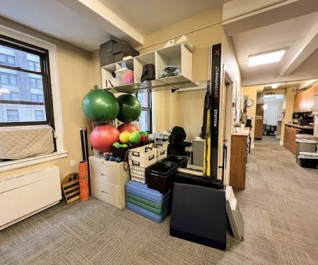 Dr. Ruth Fernandez, DC - Chiropractor