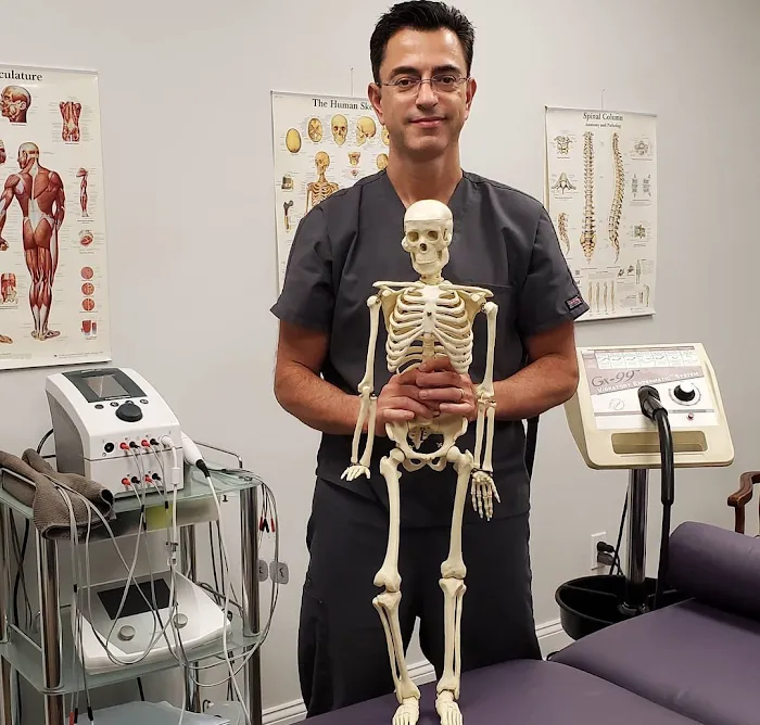 Aleksander Kanevsky, DC - Chiropractic & Functional Medicine Picture 6